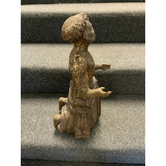 Spanish 19th Century Antique Kneeling Wood Carved Santos Figure For Sale - Image 3 of 17