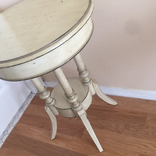 French Provincial Chic Round Accent Table | Chairish