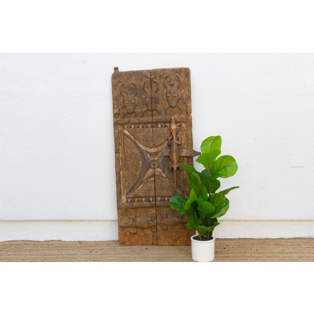 Antique African Senufo Masked Crocodile Shutter For Sale In Los Angeles - Image 6 of 6