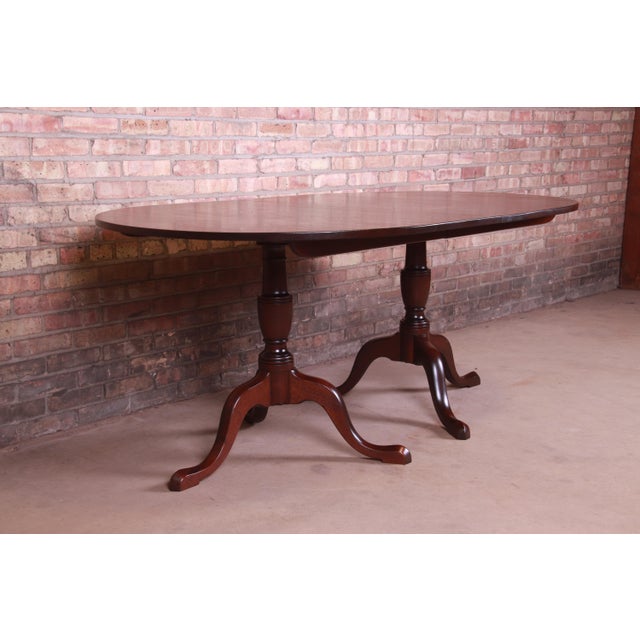 Kittinger Mahogany Double Pedestal Extension Dining Table