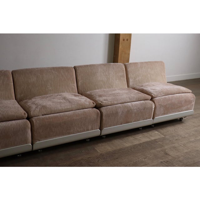 Orbis Modular Sofa in Corduroy by Luigi Colani for Cor, 1970s, Set of 7 For Sale - Image 6 of 13