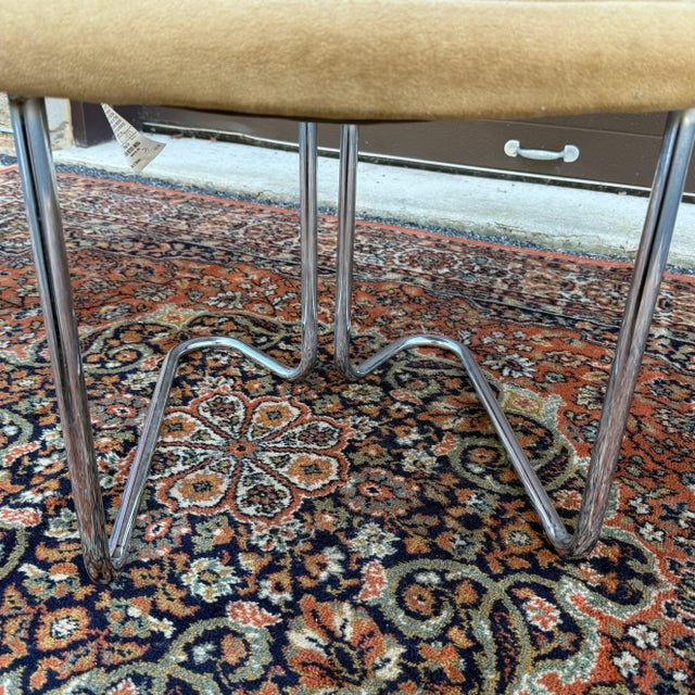 Metal 1970s Modern Chrome Cantilevered Chair With Channeled Upholstery by Design Institute America For Sale - Image 7 of 17