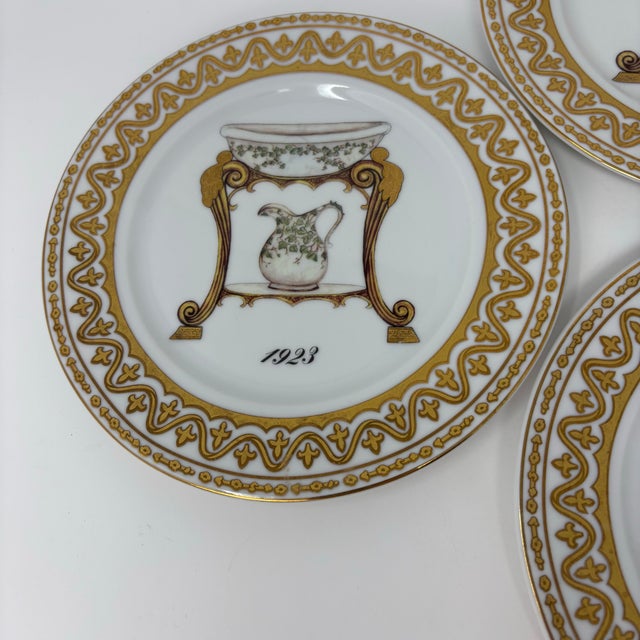Ceramic Vintage Godinger Limoges Set of 4 Dessert Plates Bath Motifs - 4 pcs For Sale - Image 7 of 9