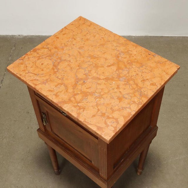 Brown Neoclassical Style Bedside Tables in Mahogany, Set of 2 For Sale - Image 8 of 10