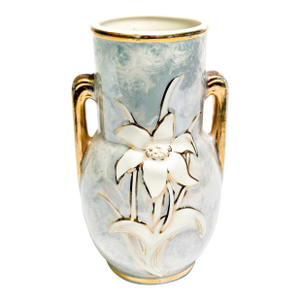 Art Deco 1940s Pearl Double Handled Floral Lily 22kt Gold Lusterware Vase