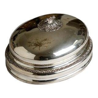 Victorian Silverplate Repousse Food Cover With Fleur De Lis Finial For Sale