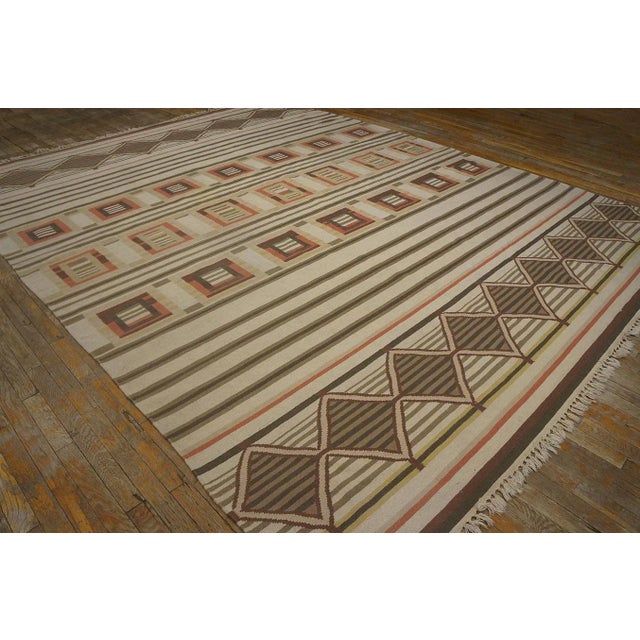 Indian Mid 20th Century Indian Dhurrie Carpet For Sale - Image 3 of 9