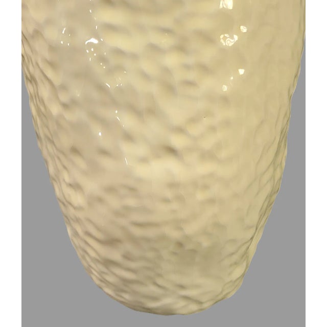 Late 20th Century Vintage Pale-Yellow Ceramic Vase Made in Portugal Destinos For Sale - Image 5 of 11