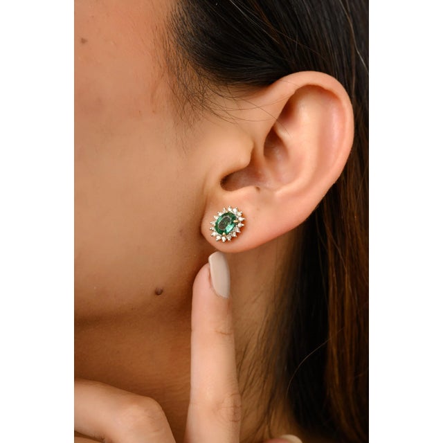 This is part of Chairish’s Fine Jewelry assortment. Adorn your ears with timeless elegance and radiant sophistication with...