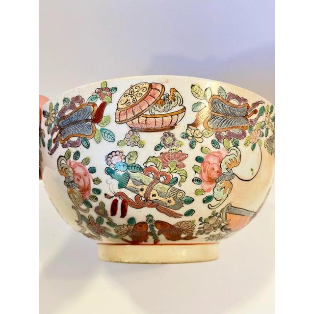 Mid 20th Century Vintage Chinese Famille Rose Hand Painted Bowl For Sale - Image 4 of 9