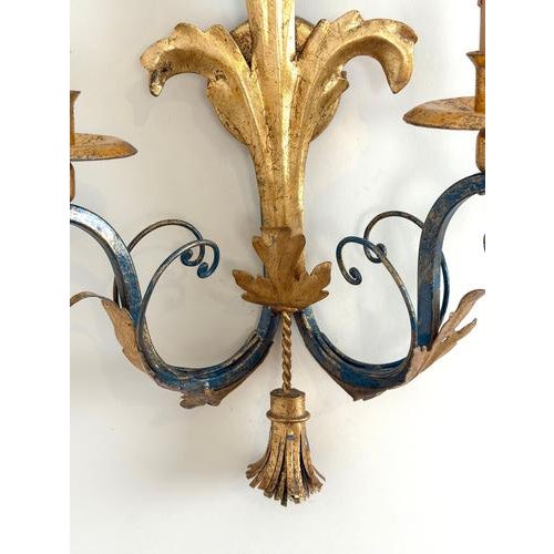 Large Florentine Hollywood Regency Wall Lamp, Italy, 1970s For Sale - Image 6 of 11