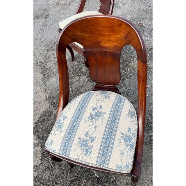 Set of Napoleon III Mahogany Chairs, Set of 4 For Sale - Image 4 of 18