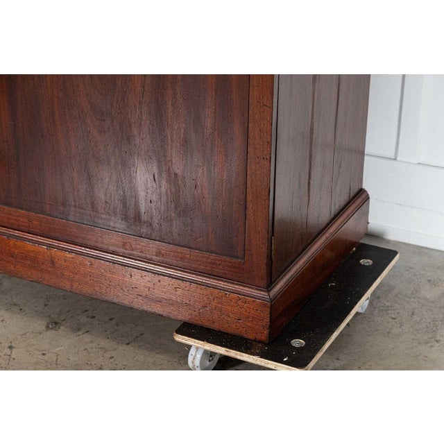 Monumental Irish Georgian Mahogany Glazed Bookcase, 1810 For Sale - Image 11 of 14