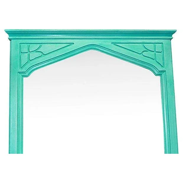 Solid oak American mirror with an arts and crafts motif, from between 1900-1920. It was recently painted in Annie Sloan...