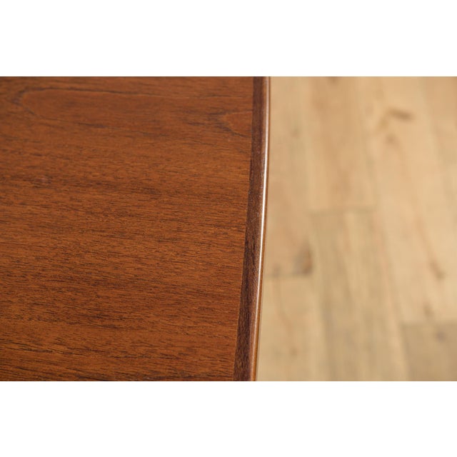 Mid-Century Modern Teak Extendable Dining Table from G-Plan, 1960s For Sale - Image 16 of 18