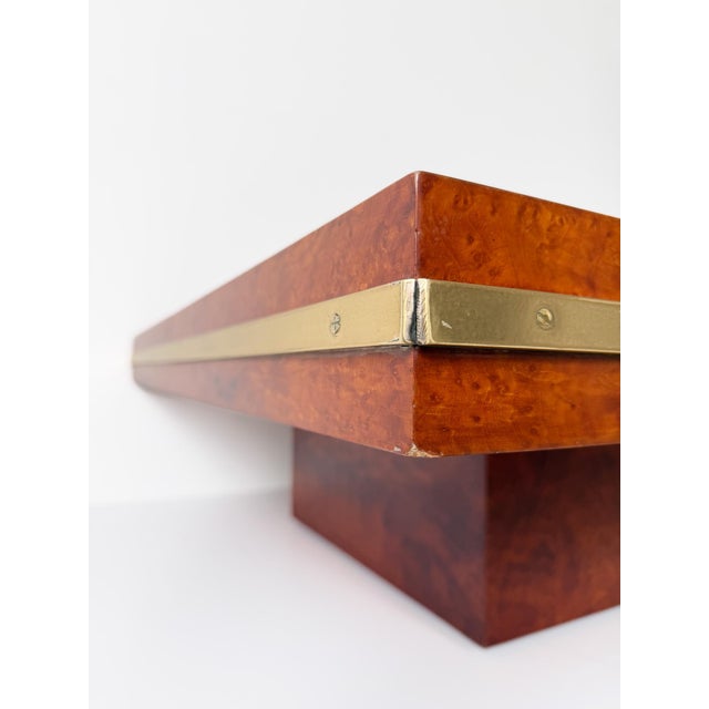 Brown Mid-Century Modern Italian Square Coffe Table in Burl Wood and Brass, 1970s For Sale - Image 8 of 18