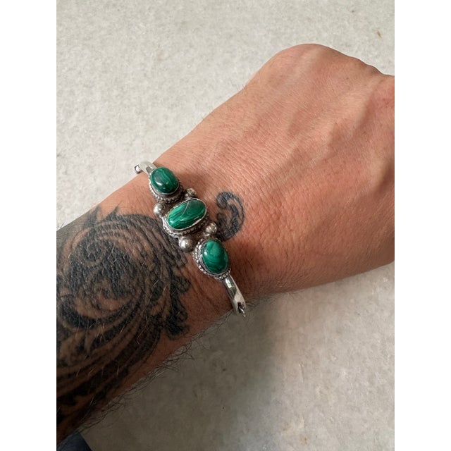 Lovely vintage Sterling Silver and Malachite bracelet.