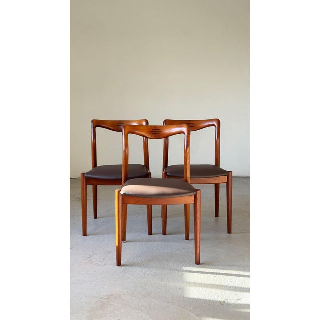 Teak Dining Chairs with Rosewood Joint Detail attributed to H.W. Klein for Bramin, 1960s, Set of 6 For Sale - Image 18 of 18