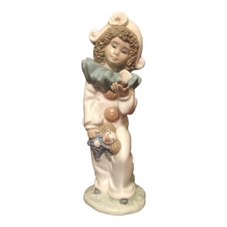 Vintage Spanish Nao by Lladró Porcelain Clown Figurine "A Bird in Hand" For Sale