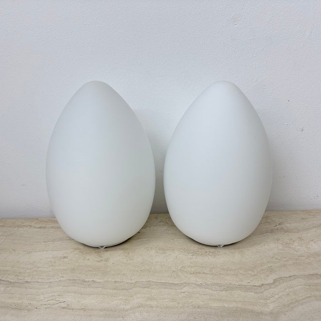 Vintage Egg-Shaped Opaline Glass Table Lamps, 1970s, Set of 2 For Sale - Image 9 of 18