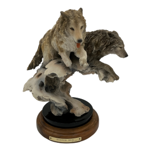 Joe Zslockbower “Winter Run” Wolf Sculpture – Signed Limited Edition 590/4000