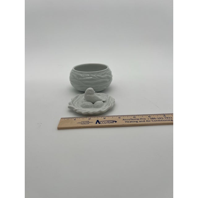 White Porcelain Bird’s Nest Trinket Box For Sale - Image 9 of 9