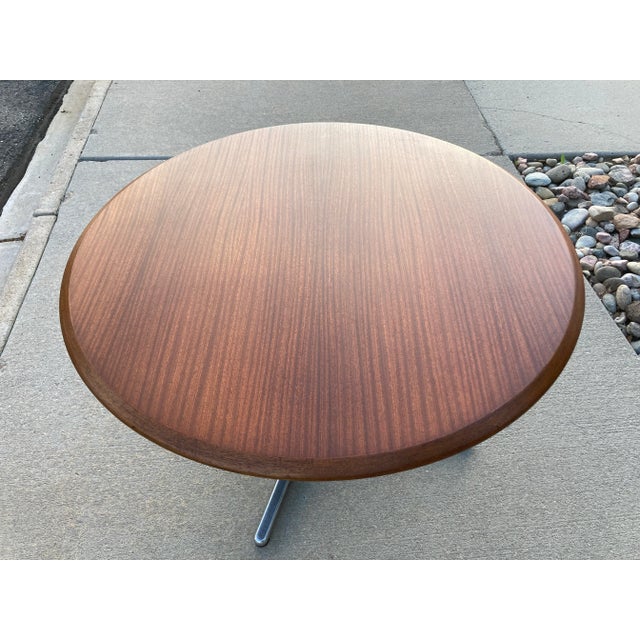 Mid-Century Modern Dining Table Manner of George Nelson From Vecta Contract Italy For Sale - Image 9 of 13