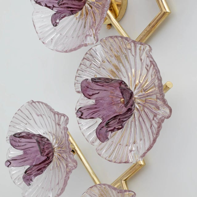 Modern Italian Murano Glass and Brass Flowers Wall Lamps, 1990, Set of 2 For Sale - Image 6 of 9