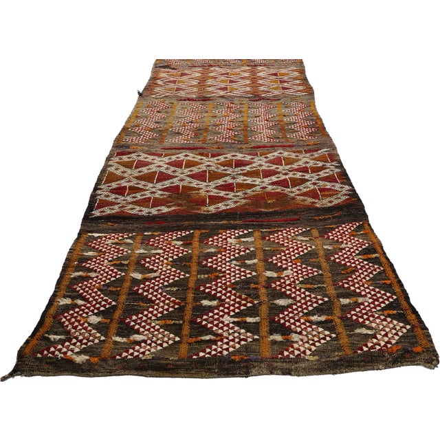 Berber Tribes of Morocco Vintage Moroccan Zemmour Kilim Rug - 02'07 X 23'02 For Sale - Image 4 of 9
