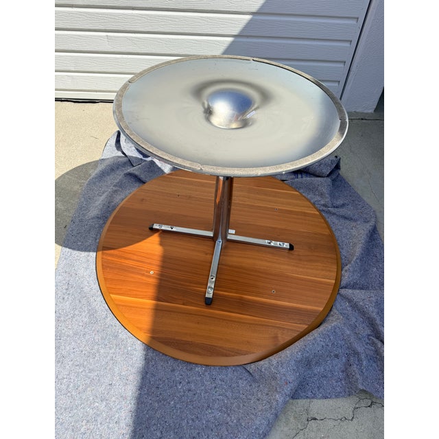 Wood 1990s Attributed Calligaris Walnut and Chrome Tulip Table For Sale - Image 7 of 11