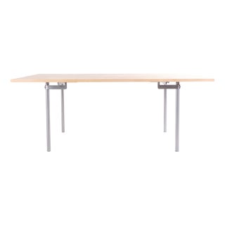 Model CH318 in Beech Dining Table with Extension Leaves by Hans J. Wegner for Tranekær Furniture, 2002 For Sale