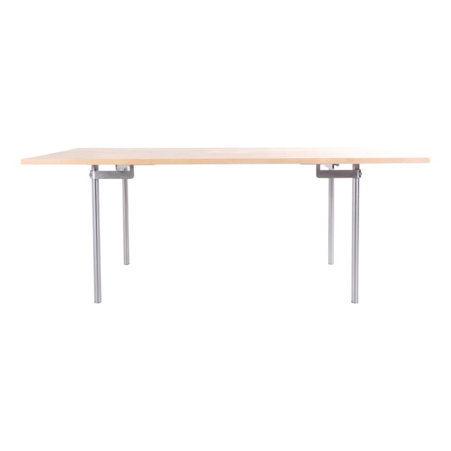 Model CH318 in Beech Dining Table with Extension Leaves by Hans J. Wegner for Tranekær Furniture, 2002 For Sale