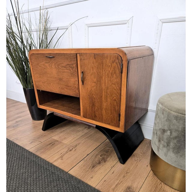 Mid-Century Art Deco Italian Walnut, Burl, and Mirror Mosaic Dry Bar Cabinet from Paolo Buffa, 1950s For Sale - Image 9 of 11