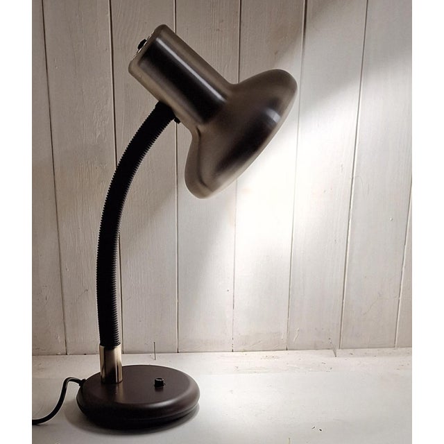 1980s Vintage Adjustable Desk Lamp with Black Metal Base and Aluminum Reflector Shade from Sis, 1980s For Sale - Image 5 of 9