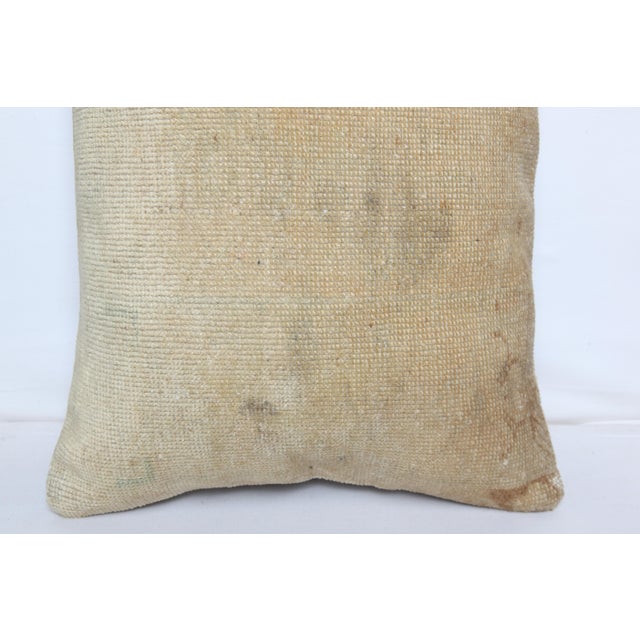 Mid 20th Century Boho Kilim Lumbar Pillow – Faded Beige & Cream Palette - 16'' X 24'' For Sale - Image 5 of 10