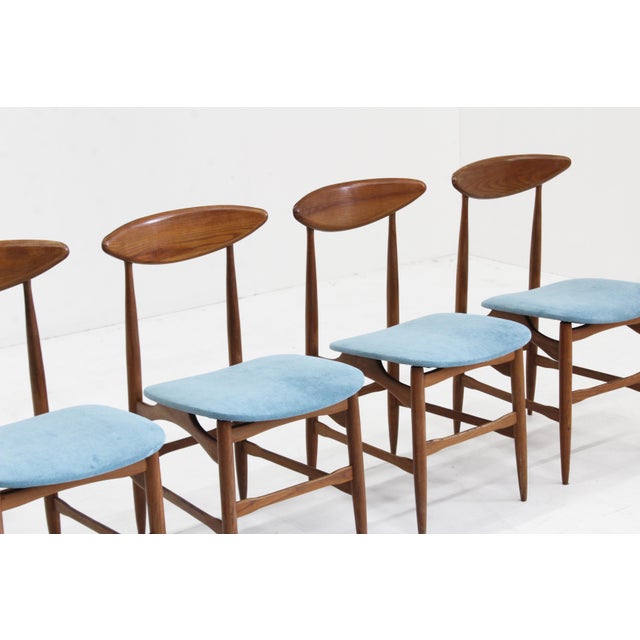Vintage Mid century Italian dining room chairs 1960s set of 4 Set of 4 Mid Century Italian dining room chairs from the...