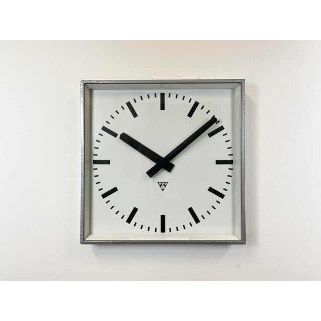 Large Grey Square Wall Clock from Pragotron, 1970s For Sale - Image 13 of 13