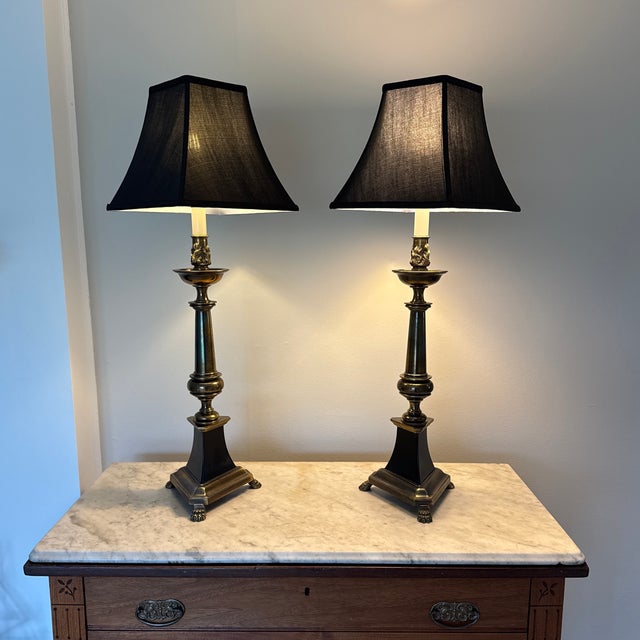 Hollywood Regency Vintage 1960s Stiffel Neoclassical Style Bronze and Black Enamel Table Lamps - A Pair For Sale - Image 3 of 13