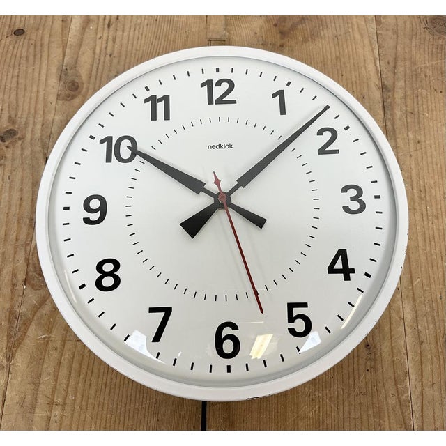 Vintage White Electric Station Wall Clock from Nedklok, 1970s For Sale - Image 10 of 18