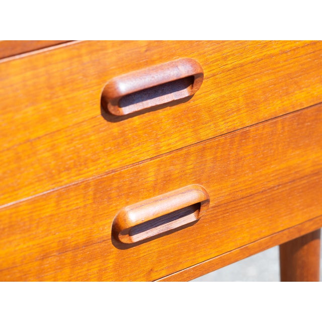 Vintage Teak Veneer Bedside Tables, Denmark, 1960, Set of 2 For Sale - Image 11 of 13