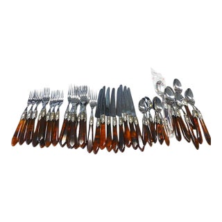 Late 20th Century 40 Piece Bugatti Italy Oxford Tortoiseshell Stainless Acrylic Flatware Set for 8 For Sale