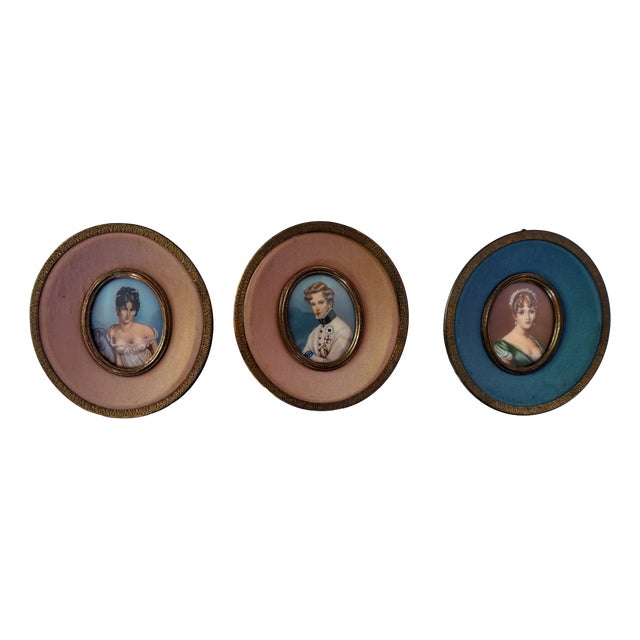 Unknown, Set of 3 Miniature Empire-Style Napoleonic Figures, 1800s, Gouache For Sale