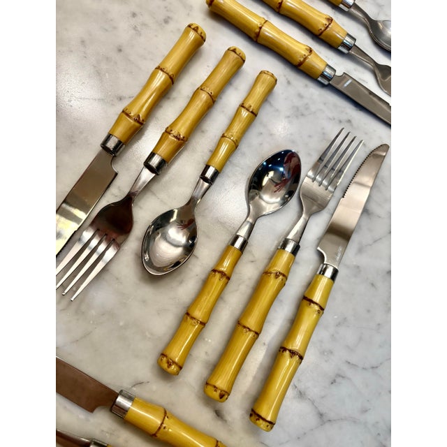 Tan Vintage Never Used Faux Bamboo Handle Stainless Steel Flatware – For 4 - Tropical, Palm Beach Regency, Coastal & British Colonial Style - 12 Pc. For Sale - Image 8 of 9