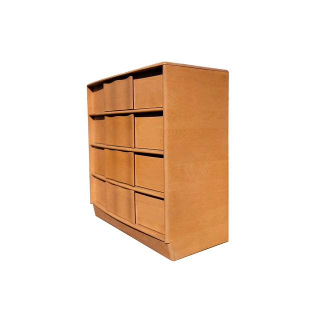 Mid-Century Modern A Mid-Century Modern Heywood Wakefield Sculptura Highboy Dresser For Sale - Image 3 of 12