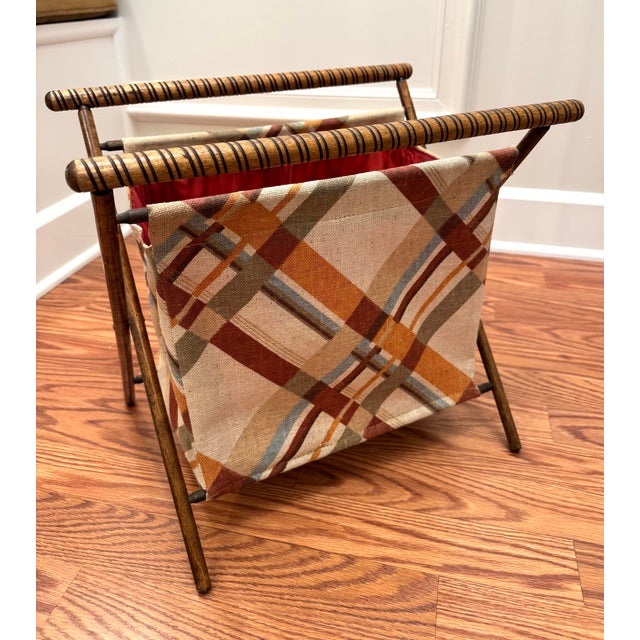 Mid-Century Modern Vintage Mid-Century Modern Boho Chic Collapsible Sewing Basket/Magazine Rack For Sale - Image 3 of 12