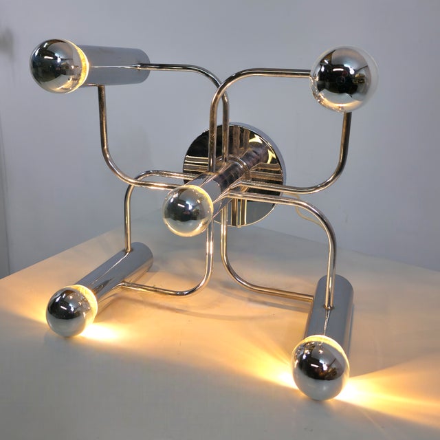 Mid-Century Modern Leola Light in Chrome from Sciolari, 1970s For Sale - Image 3 of 6