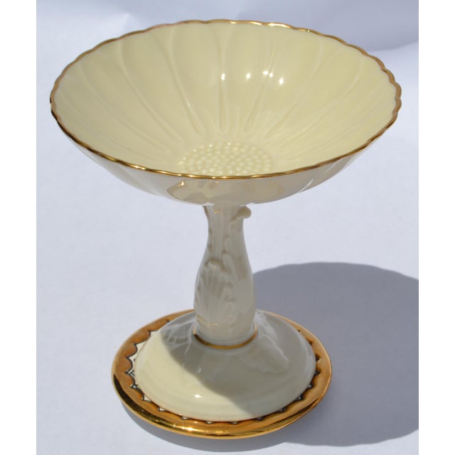 Vintage Handmade Spanish Coaster 3.75 Inch 24k Gold Exotic Bird Floral Design Majolica For Sale - Image 12 of 12