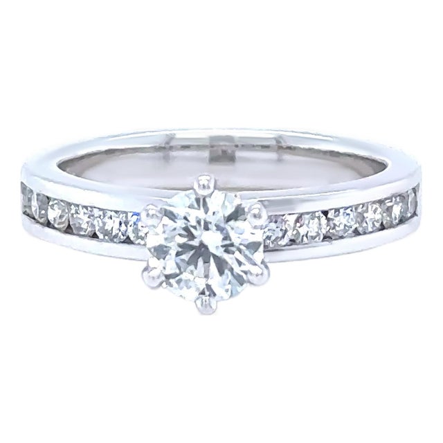 18ct White Gold Round Brilliant Cut Diamond Ring 0.95ct 5.75g, Size 6 For Sale