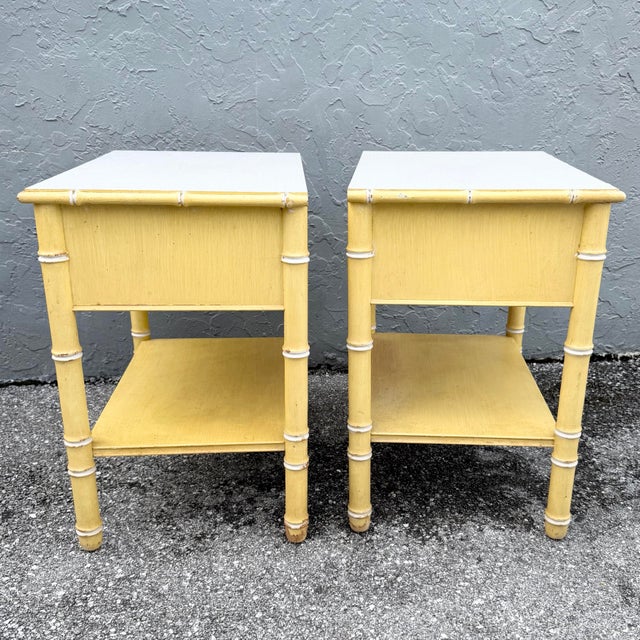 Thomasville Vintage Coastal Faux Bamboo Nightstands by Thomasville - A Pair For Sale - Image 4 of 12