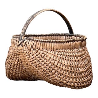 Vintage Shaker Style Rattan Basket For Sale